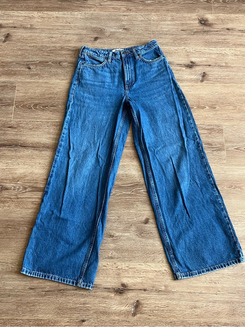 Classic Wide-Leg Blue Denim Jeans